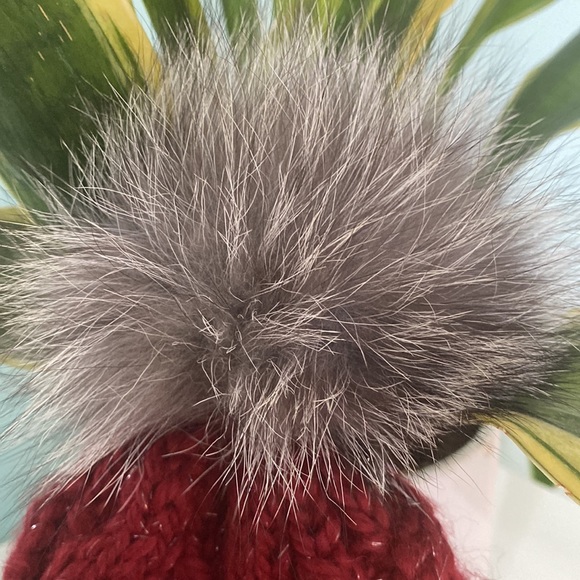 Baby alpaca brand new hat with real fox fur 🦊 pompon - Picture 2 of 5